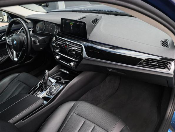 BMW 5 серии VII (G30/G31/G38) Рестайлинг с пробегом 2021 года, цена 3 990 000 рублей, 84446 км, седан, Автокод Объявления
