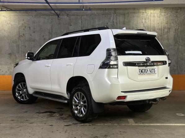 Toyota Land Cruiser Prado 150 Series Рестайлинг 2 с пробегом 2017 года, цена 3 999 000 рублей, 258184 км, внедорожник, Автокод Объявления