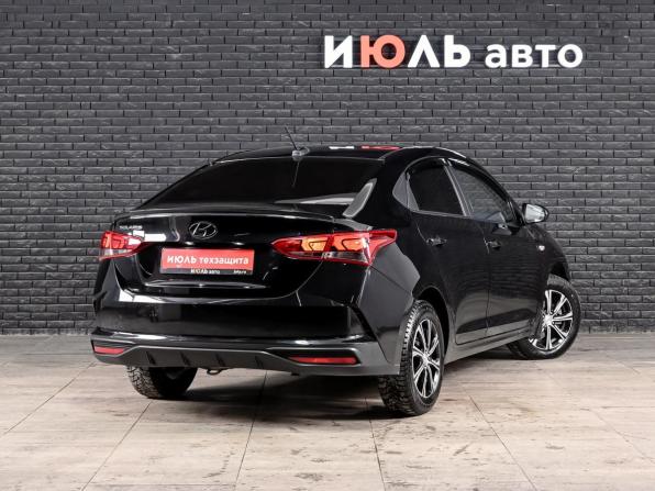 Hyundai Solaris II Рестайлинг с пробегом 2021 года, цена 1 280 000 рублей, 106375 км, седан, Автокод Объявления
