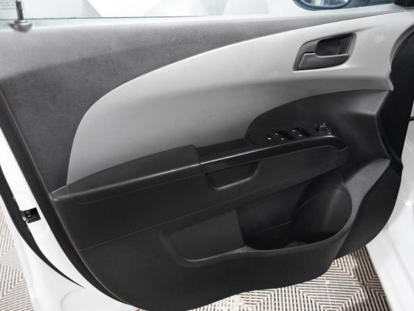 Chevrolet Aveo II с пробегом 2014 года, цена 660 000 рублей, 151000 км, седан, Автокод Объявления