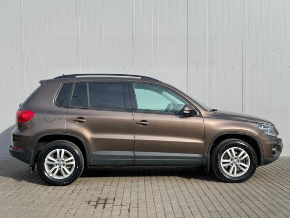 Volkswagen Tiguan I Рестайлинг с пробегом 2015 года, цена 1 439 000 рублей, 186000 км, внедорожник, Автокод Объявления