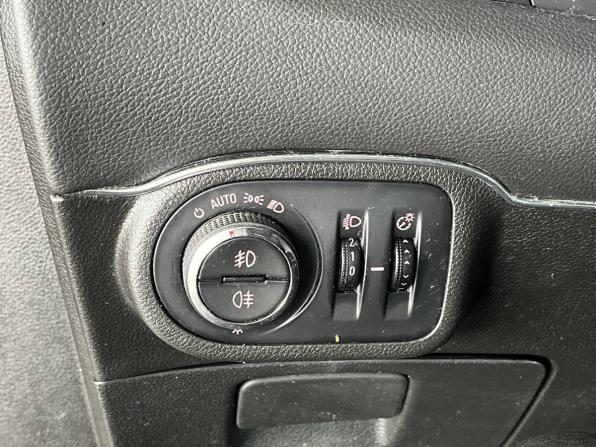 Opel Zafira C с пробегом 2013 года, цена 689 000 рублей, 219500 км, компактвэн, Автокод Объявления