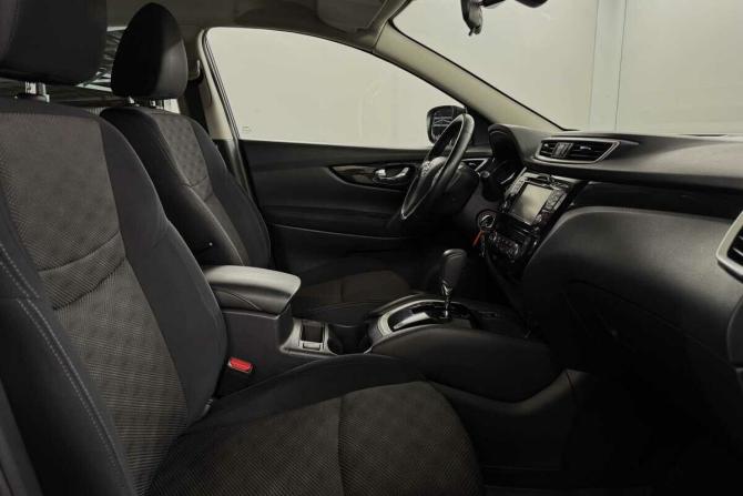 Nissan Qashqai II с пробегом 2018 года, цена 1 700 000 рублей, 124357 км, внедорожник, Автокод Объявления