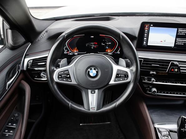 BMW 5 серии VII (G30/G31/G38) Рестайлинг с пробегом 2020 года, цена 6 070 000 рублей, 45893 км, седан, Автокод Объявления