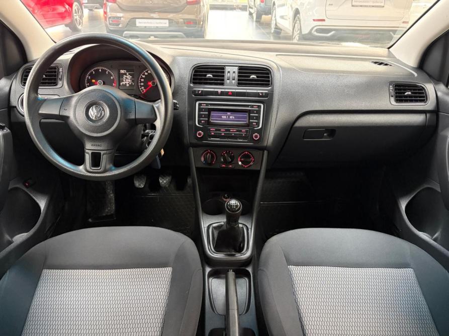 Volkswagen Polo V Киров  - изображение 13