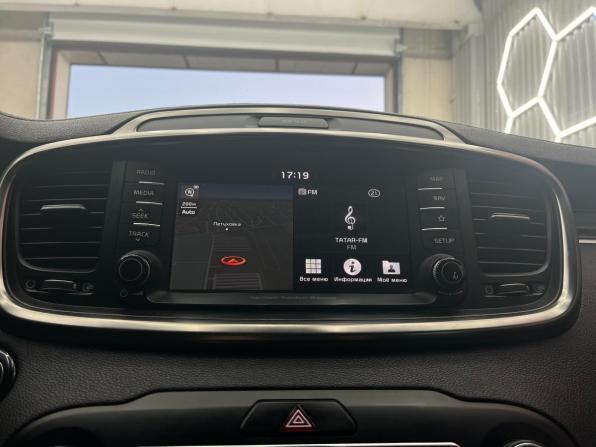 Kia Sorento III Prime Рестайлинг с пробегом 2018 года, цена 2 100 000 рублей, 252895 км, внедорожник, Автокод Объявления