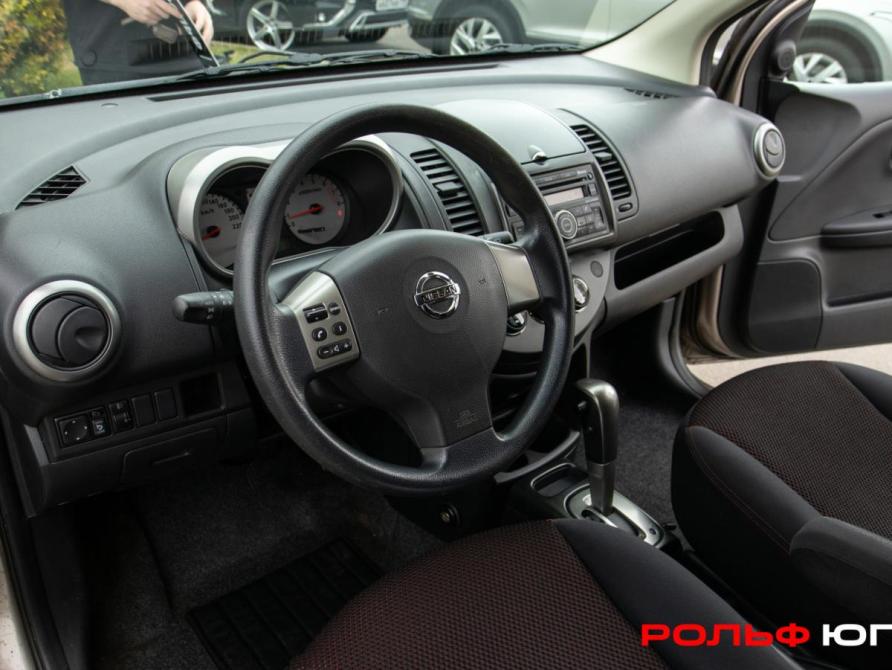 Nissan Note I Москва  - изображение 17