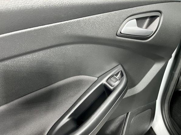 Ford Focus III Рестайлинг с пробегом 2018 года, цена 1 435 000 рублей, 66511 км, хэтчбек, Автокод Объявления