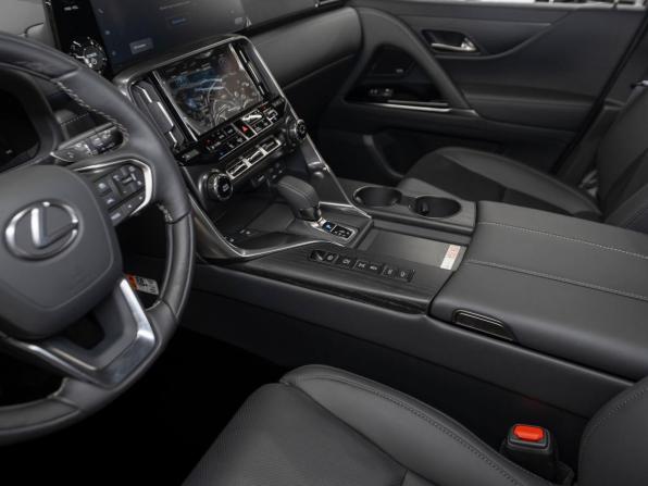 Lexus LX IV с пробегом 2025 года, цена 17 300 000 рублей, 19 км, внедорожник, Автокод Объявления