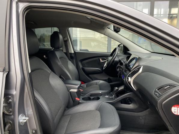 Hyundai ix35 I с пробегом 2012 года, цена 999 000 рублей, 178173 км, внедорожник, Автокод Объявления