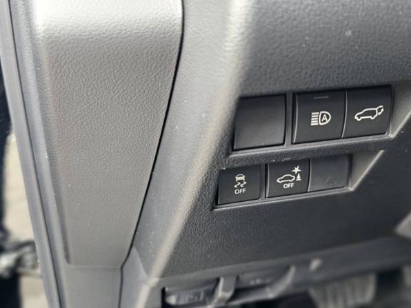 Toyota Land Cruiser 300 Series с пробегом 2026 года, цена 15 450 000 рублей, 15 км, внедорожник, Автокод Объявления