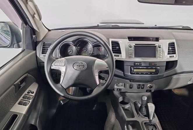 Toyota Hilux VII Рестайлинг с пробегом 2012 года, цена 1 800 000 рублей, 322852 км, offers.body_type.unknown, Автокод Объявления