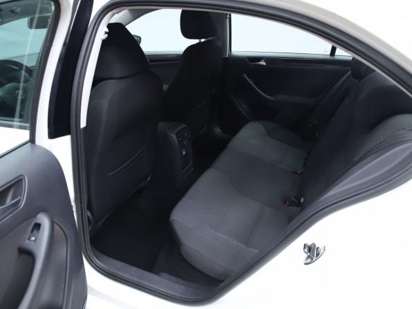 Volkswagen Jetta VI с пробегом 2012 года, цена 890 000 рублей, 182265 км, седан, Автокод Объявления