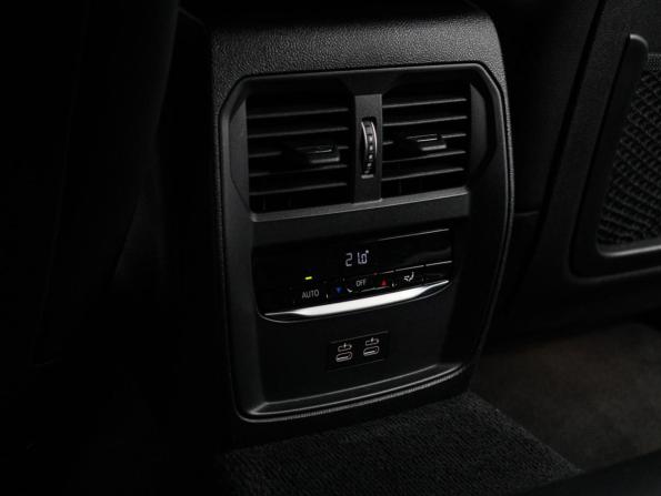 BMW 4 серии G22 G23 G26 с пробегом 2022 года, цена 4 900 000 рублей, 87216 км, лифтбек, Автокод Объявления