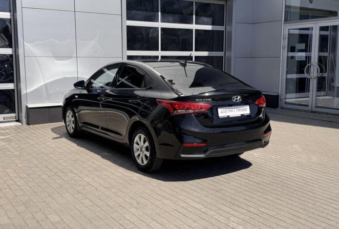 Hyundai Solaris II с пробегом 2019 года, цена 1 065 000 рублей, 153425 км, седан, Автокод Объявления