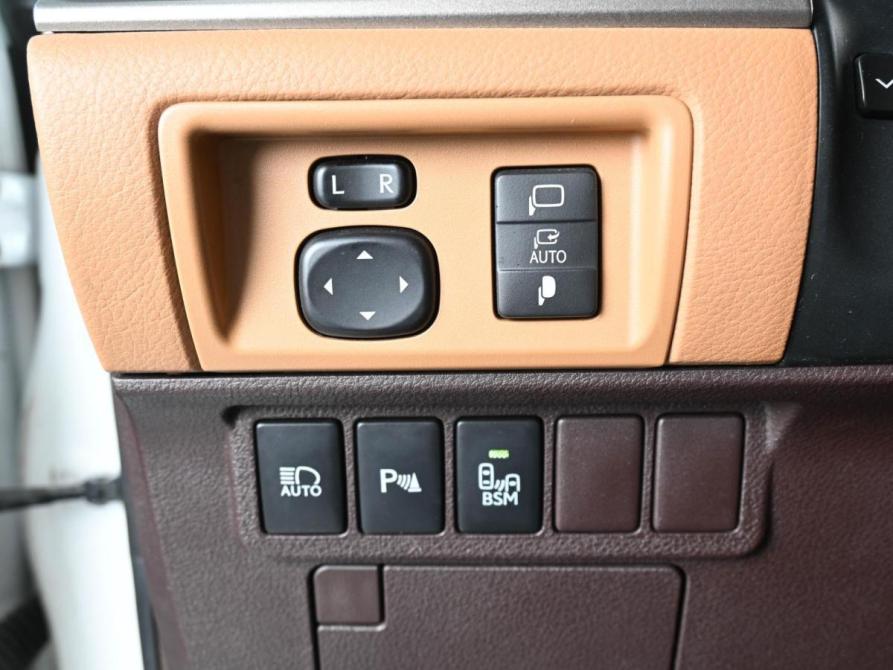 Lexus ES VI Рестайлинг Ростов-на-Дону  - изображение 21