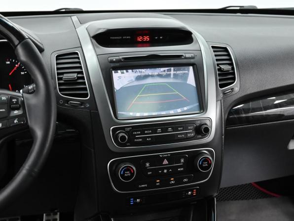 Kia Sorento II Рестайлинг с пробегом 2015 года, цена 1 749 000 рублей, 215000 км, внедорожник, Автокод Объявления