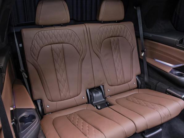 BMW X7 I (G07) с пробегом 2021 года, цена 9 698 000 рублей, 68386 км, внедорожник, Автокод Объявления