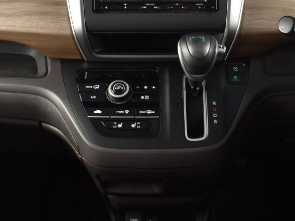 Honda Freed II Рестайлинг с пробегом 2020 года, цена 1 664 995 рублей, 70729 км, компактвэн, Автокод Объявления