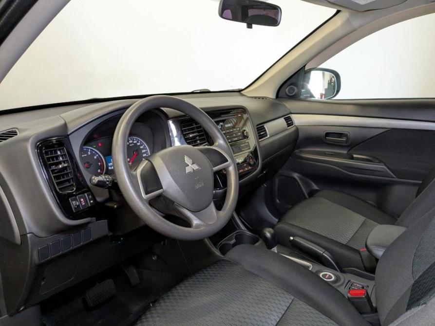 Mitsubishi Outlander III Рестайлинг Москва  - изображение 16