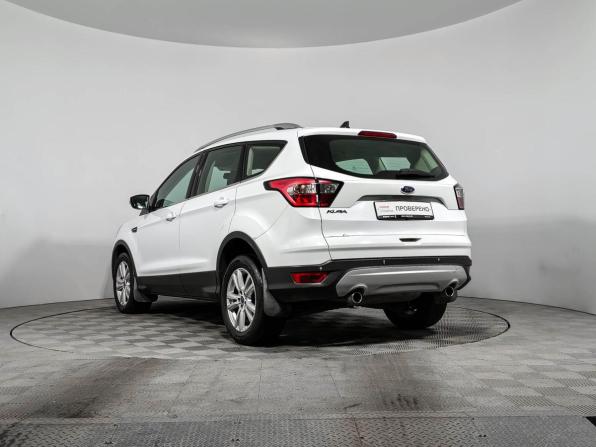 Ford Kuga II Рестайлинг с пробегом 2018 года, цена 1 219 000 рублей, 233875 км, внедорожник, Автокод Объявления