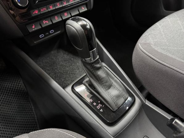 Volkswagen Polo VI с пробегом 2020 года, цена 1 640 000 рублей, 144774 км, лифтбек, Автокод Объявления