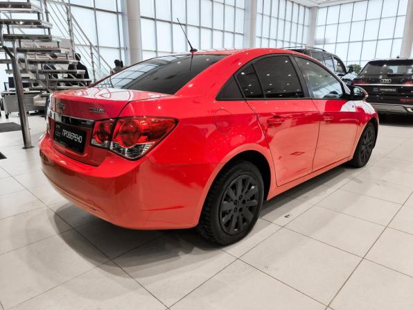 Chevrolet Cruze I Рестайлинг с пробегом 2014 года, цена 580 000 рублей, 300133 км, седан, Автокод Объявления