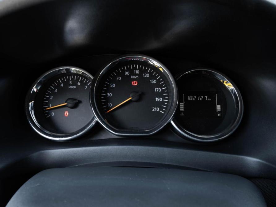 Renault Logan II Рестайлинг Ставрополь  - изображение 17