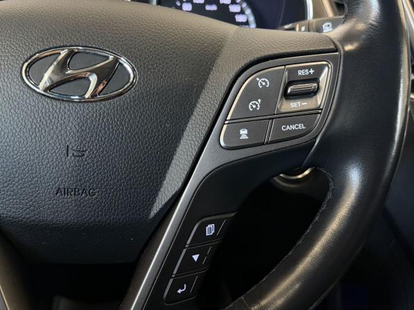 Hyundai Santa Fe III Рестайлинг с пробегом 2015 года, цена 2 050 000 рублей, 122000 км, внедорожник, Автокод Объявления