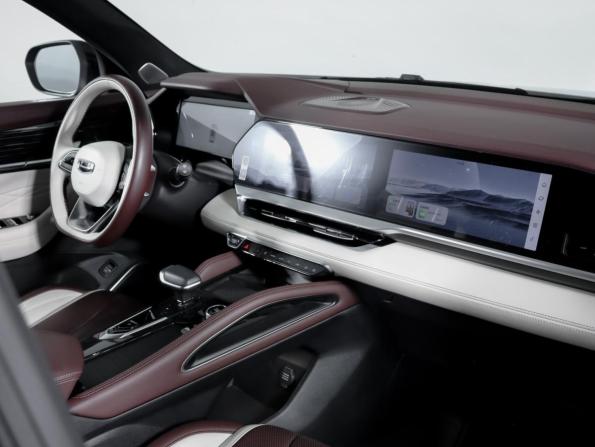 Geely Monjaro I с пробегом 2023 года, цена 3 269 000 рублей, 33225 км, внедорожник, Автокод Объявления
