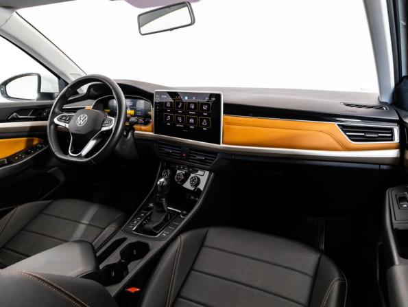 Volkswagen Bora IV (China Market) Рестайлинг с пробегом 2024 года, цена 2 099 000 рублей, 34135 км, седан, Автокод Объявления