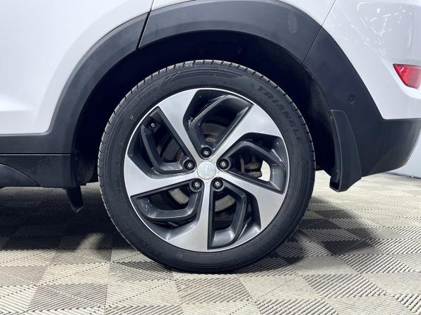 Hyundai Tucson III с пробегом 2017 года, цена 2 300 000 рублей, 133922 км, внедорожник, Автокод Объявления