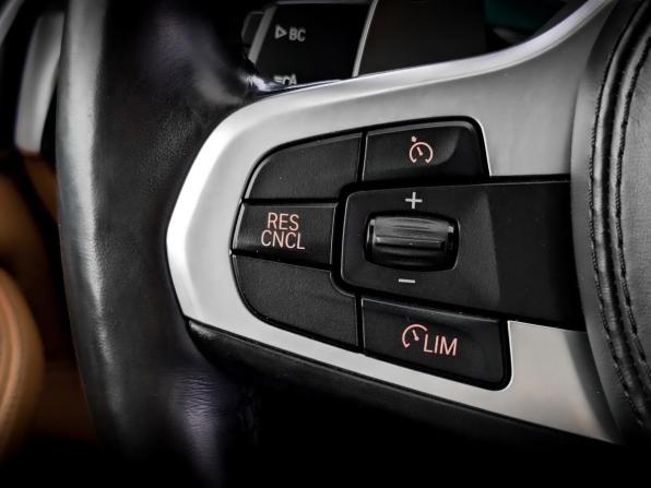 BMW 5 серии VII (G30/G31/G38) с пробегом 2018 года, цена 3 500 000 рублей, 114001 км, седан, Автокод Объявления