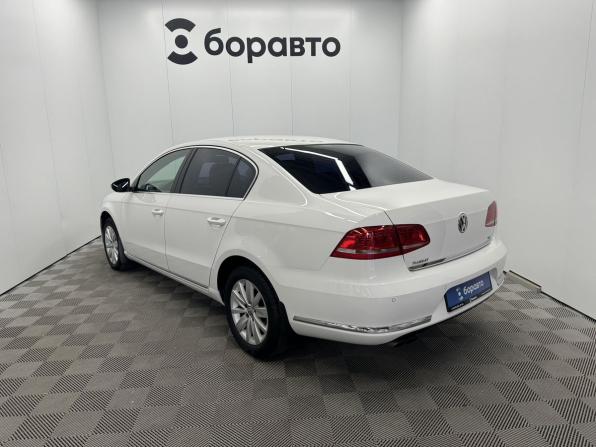 Volkswagen Passat B7 с пробегом 2012 года, цена 1 060 000 рублей, 192285 км, седан, Автокод Объявления