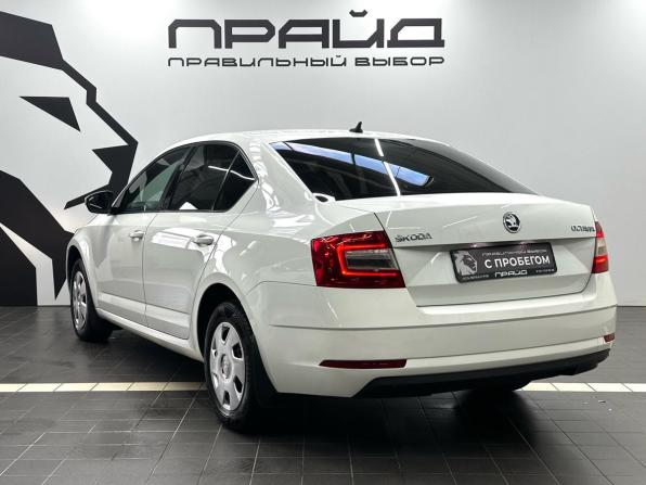 Skoda Octavia III (A7) Рестайлинг с пробегом 2018 года, цена 1 319 900 рублей, 187726 км, лифтбек, Автокод Объявления