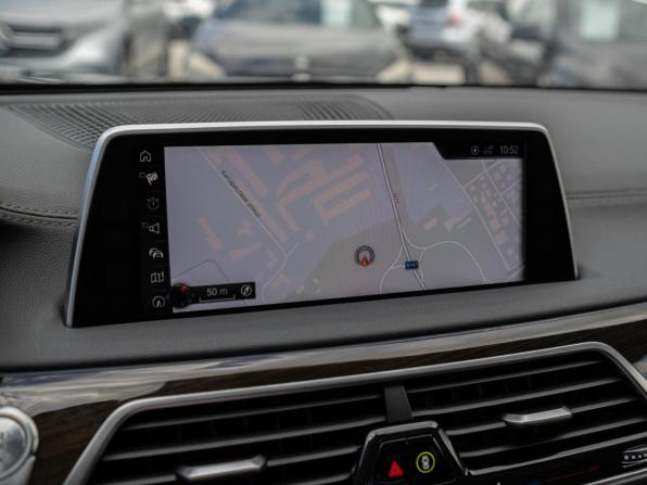 BMW 7 серии VI (G11/G12) с пробегом 2016 года, цена 3 870 000 рублей, 151481 км, седан, Автокод Объявления