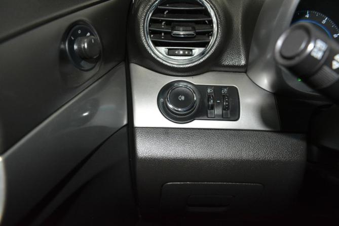 Chevrolet Orlando I с пробегом 2013 года, цена 999 000 рублей, 199000 км, минивэн, Автокод Объявления
