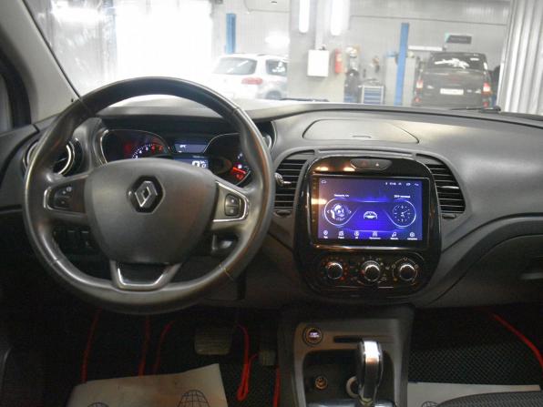 Renault Kaptur I с пробегом 2017 года, цена 1 399 000 рублей, 145962 км, внедорожник, Автокод Объявления