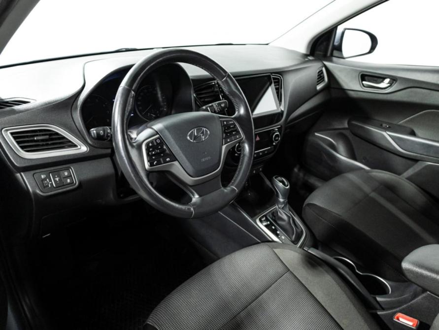 Hyundai Solaris II Санкт-Петербург  - изображение 12