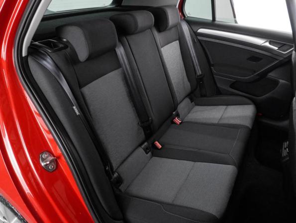 Volkswagen Golf VII с пробегом 2013 года, цена 1 245 000 рублей, 75094 км, хэтчбек, Автокод Объявления