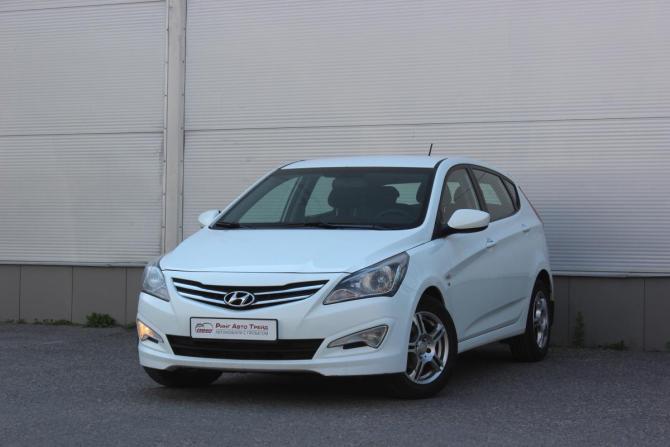 Hyundai Solaris I Рестайлинг с пробегом 2015 года, цена 997 000 рублей, 167125 км, хэтчбек, Автокод Объявления