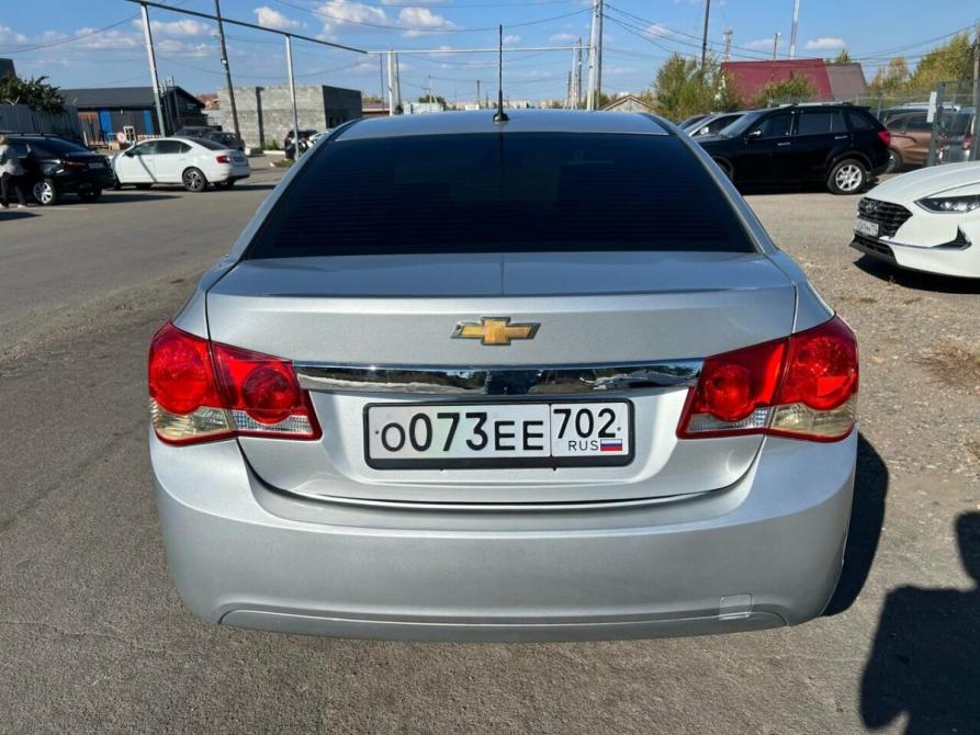 Chevrolet Cruze I Магнитогорск  - изображение 4