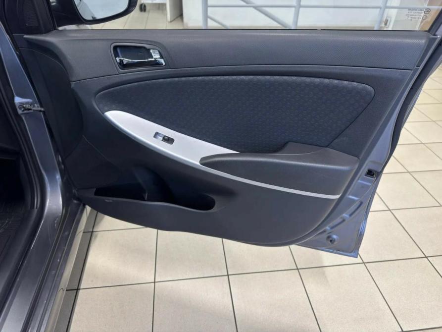Hyundai Solaris I Волгоград  - изображение 16