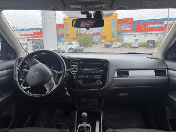 Mitsubishi Outlander III Рестайлинг 2 с пробегом 2018 года, цена 1 850 000 рублей, 171081 км, внедорожник, Автокод Объявления