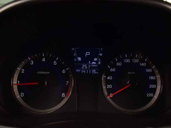 Hyundai Solaris I с пробегом 2012 года, цена 1 049 995 рублей, 141118 км, седан, Автокод Объявления