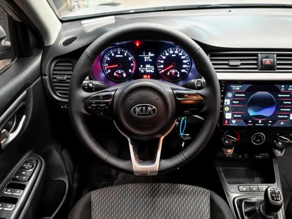 Kia Rio IV с пробегом 2018 года, цена 1 300 000 рублей, 124270 км, седан, Автокод Объявления