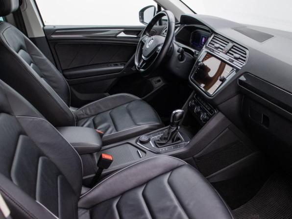 Volkswagen Tiguan II с пробегом 2020 года, цена 2 990 000 рублей, 92460 км, внедорожник, Автокод Объявления