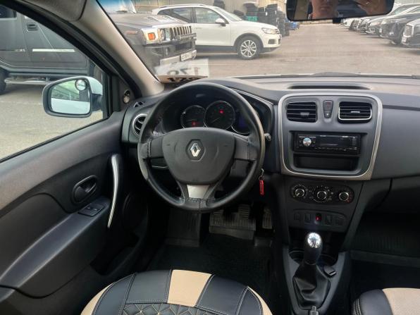Renault Logan II с пробегом 2017 года, цена 679 000 рублей, 170200 км, седан, Автокод Объявления