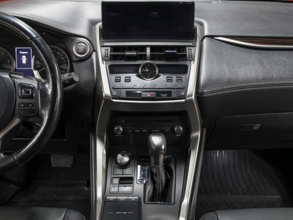 Lexus NX I Рестайлинг с пробегом 2018 года, цена 3 267 000 рублей, 80512 км, внедорожник, Автокод Объявления