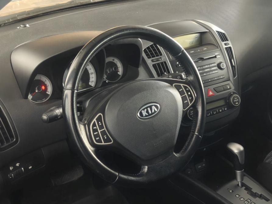 Kia Ceed I Москва  - изображение 12